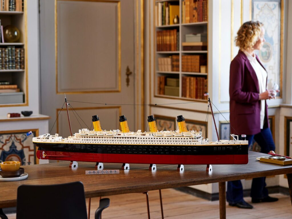 LEGO Titanic zelf bouwen en huren